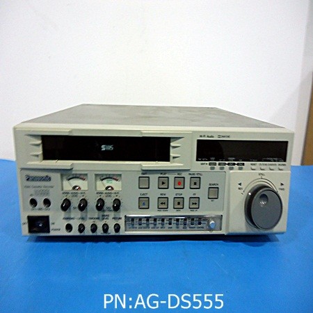 AG-DS555